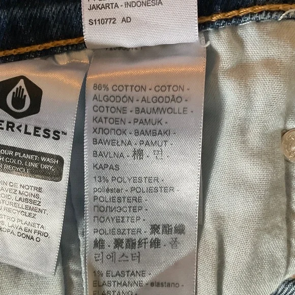 Levi's Ribcage straight ankle Fit women’s Denim Jeans - Picture 7 of 8